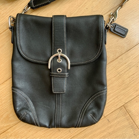 ❌ SOLD ❌ COACH Black Leather Soho Flap Top Crossbody Bag - Picture 3 of 12